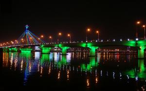 Han River, Korea, bridge, beautiful illumination, night, water reflection wallpaper thumb