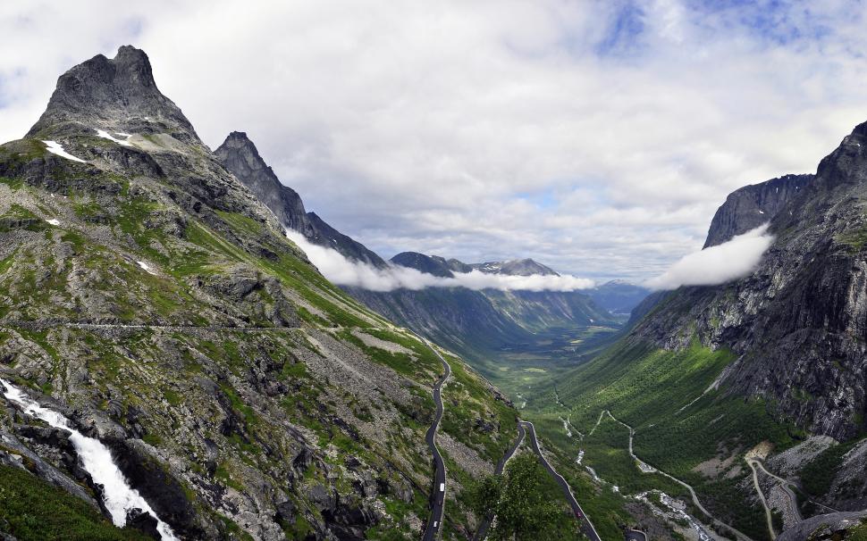 Alesund Norway wallpaper,landscape HD wallpaper,mountains HD wallpaper,2880x1800 wallpaper