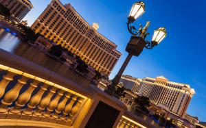 Las Vegas Hotel Bellagio Lantern HD wallpaper thumb