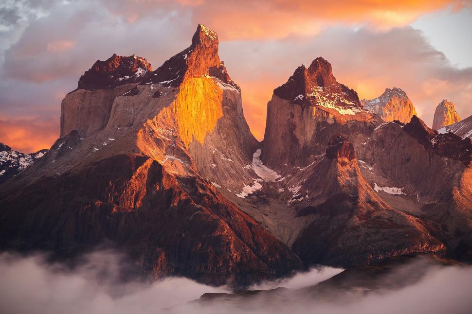 The Andes Mountains wallpaper,south america HD wallpaper,Chile HD wallpaper,Patagonia HD wallpaper,National Park Torres del Paine HD wallpaper,the Andes Mountains HD wallpaper,morning HD wallpaper,light HD wallpaper,shadows HD wallpaper,2048x1366 wallpaper