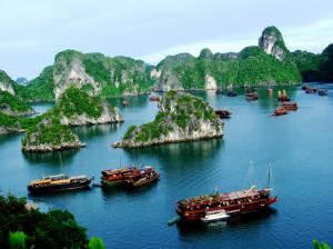 Vietnam, Halong Bay, boats, mountain, clouds wallpaper thumb