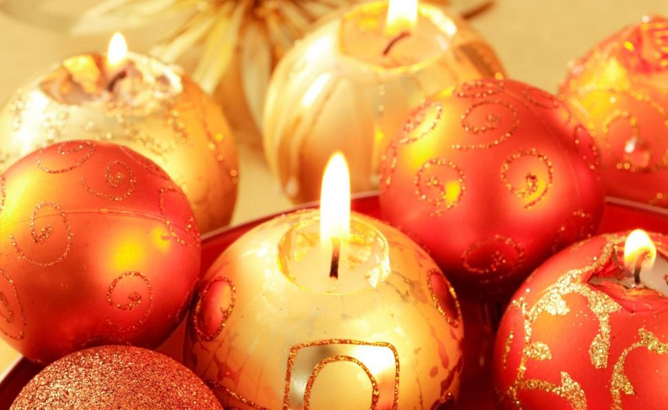 Christmas decorations, candles, fire, patterns, close-up wallpaper,christmas decorations HD wallpaper,candles HD wallpaper,fire HD wallpaper,patterns HD wallpaper,close-up HD wallpaper,1920x1180 wallpaper