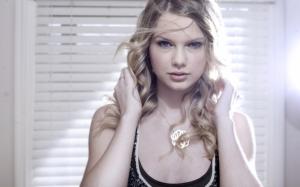 Taylor Swift, Singer, Celebrity, Blonde, Women wallpaper thumb