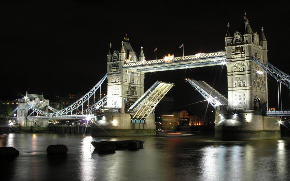 London Bridge Night wallpaper,london HD wallpaper,night HD wallpaper,bridge HD wallpaper,2560x1600 wallpaper