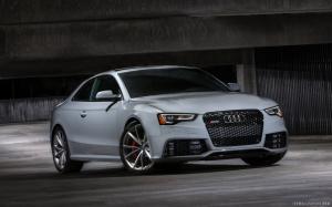 2015 Audi RS5 Coupe Sport Edition wallpaper thumb