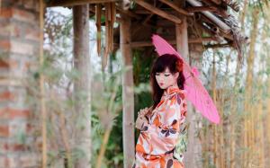 Beautiful Japanese girl, kimono, paper umbrellas wallpaper thumb