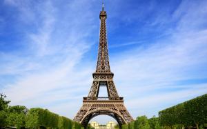 Attractions, the Eiffel Tower in Paris, France wallpaper thumb