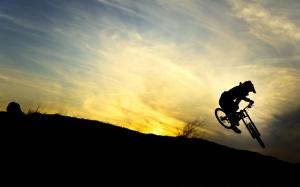 Downhill biker silhouette wallpaper thumb
