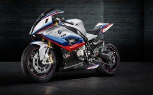 2015 BMW M4 MotoGP Safety Bike HD wallpaper thumb