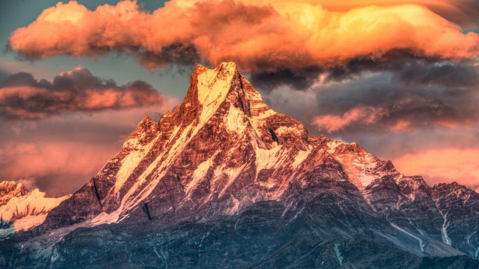 Awesome Himalayan Sunset wallpaper,snow HD wallpaper,mountain HD wallpaper,peak HD wallpaper,clouds HD wallpaper,nature & landscapes HD wallpaper,1920x1080 wallpaper