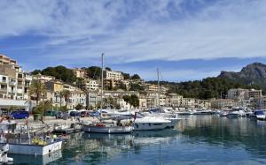 Balearic Islands, Spain, port, bay, boats, houses wallpaper thumb