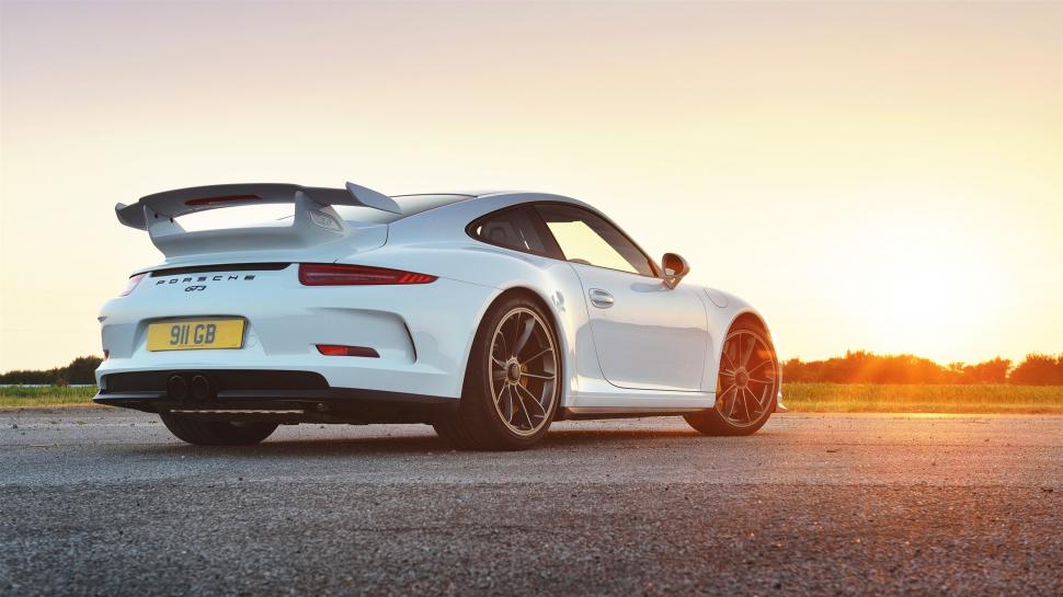 2014 Porsche 911 GT3 UK-spec supercar wallpaper,2014 HD wallpaper,Porsche HD wallpaper,Supercar HD wallpaper,2560x1440 wallpaper