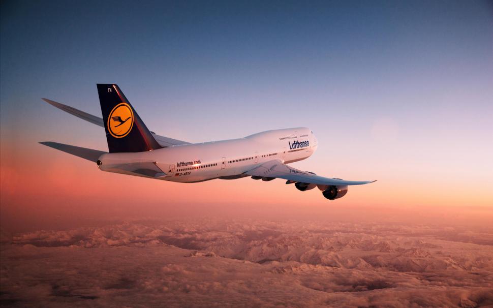 Lufthansa boing 747 airliner wallpaper,airliner HD wallpaper,aircraft HD wallpaper,lufthansa HD wallpaper,boing HD wallpaper,sunset HD wallpaper,2560x1600 wallpaper