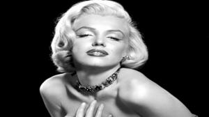 Marilyn Monroe Black and White Desktop Background wallpaper thumb
