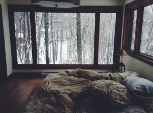 Snow, Trees, Room, Bed, Pillow, Winter wallpaper thumb