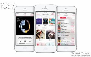 iPhone 5 iTunes Radio in iOS 7 system wallpaper thumb