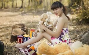 Asian girl, bear toys, summer wallpaper thumb