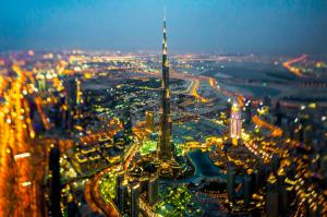 Burj Khalifa, Dubai horizon wallpaper thumb
