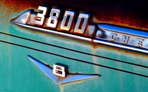 Chevrolet Rust Logo V-8 HD wallpaper thumb
