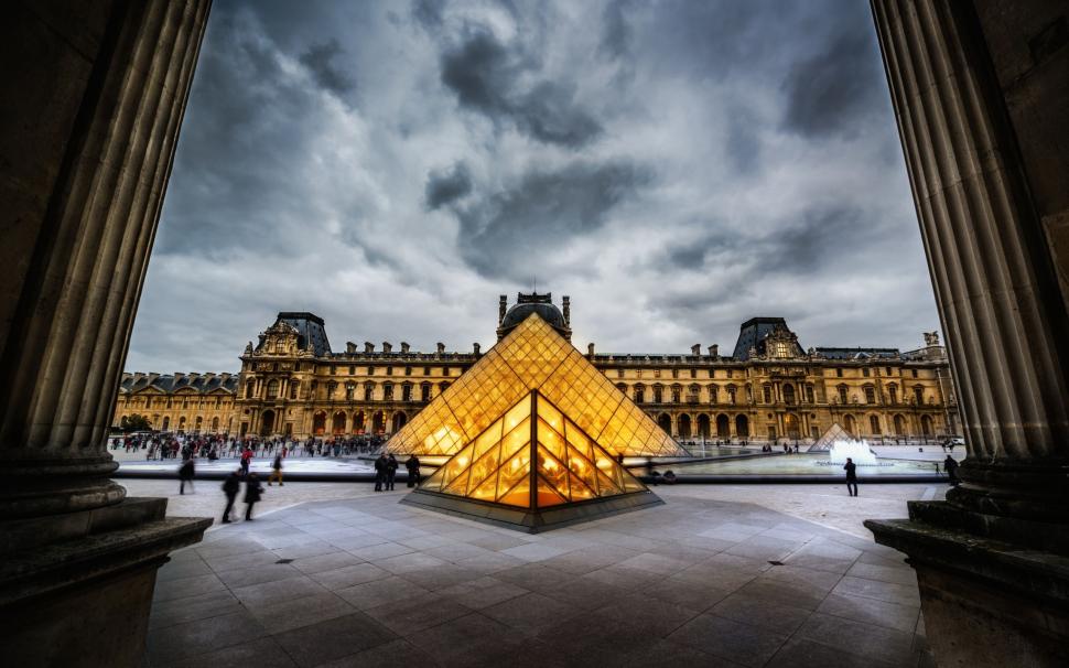 The Louvre Louvre Pyramid Buildings Paris HD wallpaper,buildings HD wallpaper,the HD wallpaper,architecture HD wallpaper,paris HD wallpaper,pyramid HD wallpaper,louvre HD wallpaper,2560x1600 wallpaper
