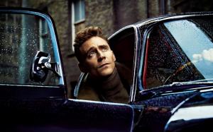 Tom Hiddleston Poster wallpaper thumb