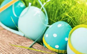 Happy Easter, blue color eggs, grass, spring wallpaper thumb