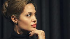 Angelina Jolie Hairstyles 2014 wallpaper thumb