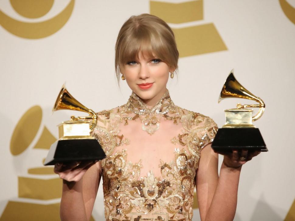 Picture Taylor Swift wallpaper,taylor swift wallpaper,celebrity wallpaper,celebrities wallpaper,girls wallpaper,actress wallpaper,female singers wallpaper,single wallpaper,entertainment wallpaper,songwriter wallpaper,1600x1200 wallpaper