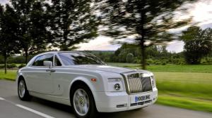 Rolls Royce limousine wallpaper thumb
