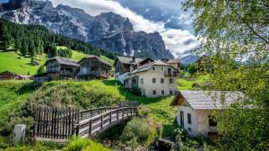 San Cassiano, Alta Badia, Italy, Dolomites, village, house, bridge, mountain wallpaper thumb