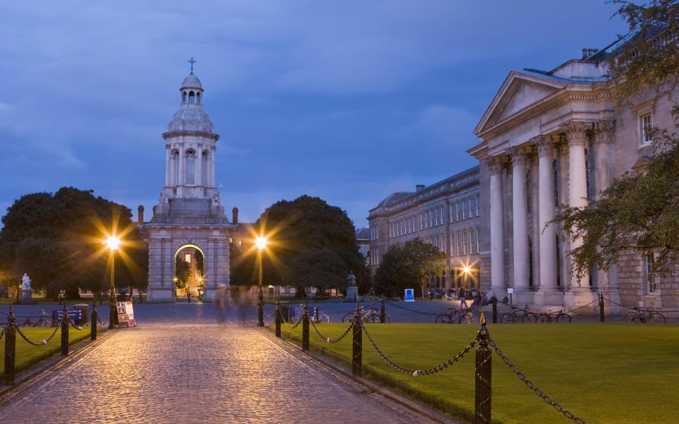 Trinity College in the early evening Dublin Ireland wallpaper,dublin HD wallpaper,ireland HD wallpaper,trinity HD wallpaper,college HD wallpaper,early HD wallpaper,evening HD wallpaper,travel & world HD wallpaper,1920x1200 wallpaper