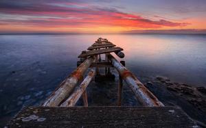 Italy, Tuscany, sea, old pier, sunset, red sky wallpaper thumb