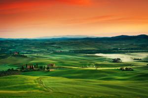Italy, Tuscany sunset wallpaper thumb