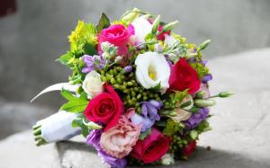 Bouquet flowers, roses, eustoma wallpaper thumb