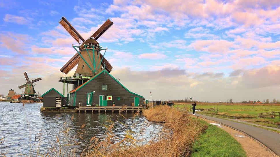 The Netherlands, windmill, river, sky, clouds wallpaper,Netherlands HD wallpaper,Windmill HD wallpaper,River HD wallpaper,Sky HD wallpaper,Clouds HD wallpaper,1920x1080 wallpaper