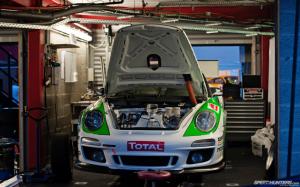 Porsche Garage Race Car HD wallpaper thumb