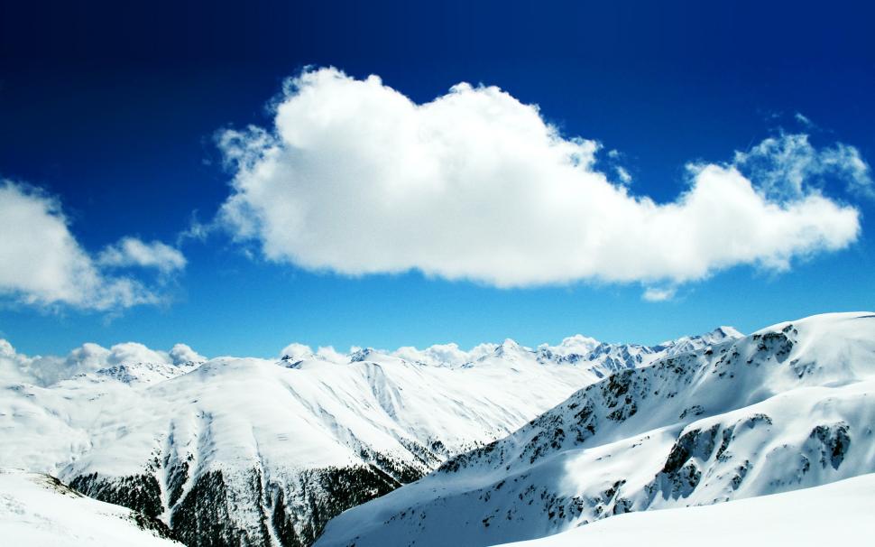 Snowy Mountains and Blue Sky wallpaper,Winter HD wallpaper,1920x1200 wallpaper