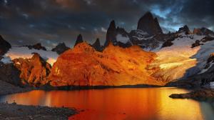 Patagonia, Argentina, lake, mountain, dawn, snow wallpaper thumb