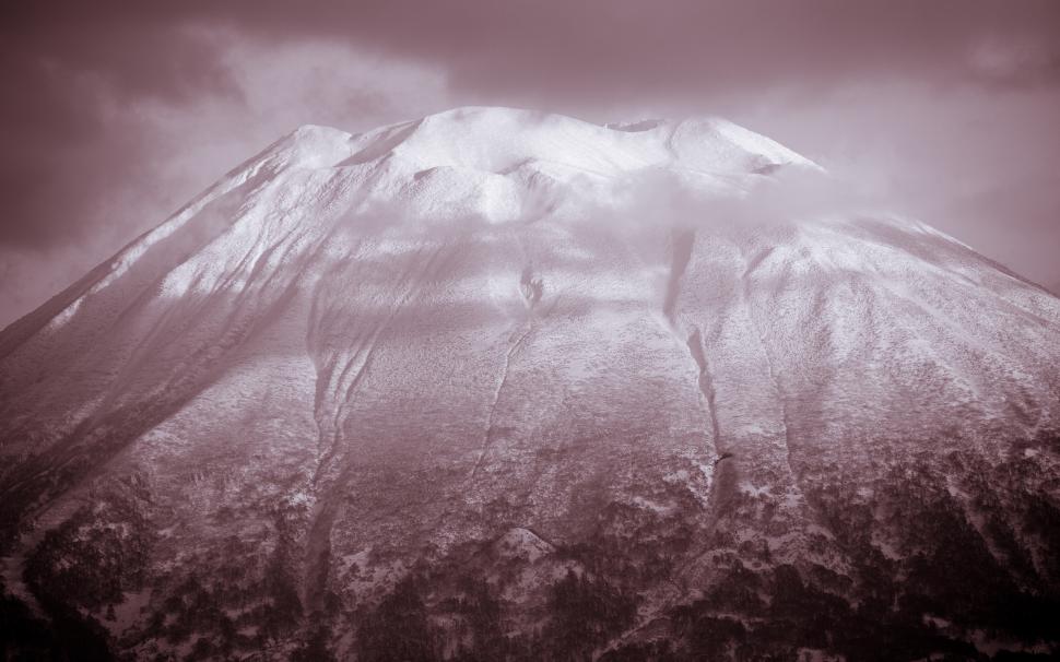 Volcano Mountain HD wallpaper,nature HD wallpaper,mountain HD wallpaper,volcano HD wallpaper,2560x1600 wallpaper