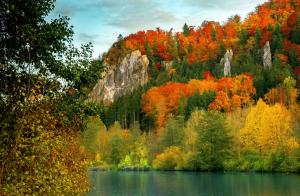 Autumn mountain wallpaper thumb