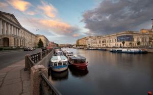 Saint-Petersburg, Fontanka River, Russia, boats, houses wallpaper thumb