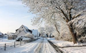 Village town snow landscape, thick snow, road, houses, trees wallpaper thumb