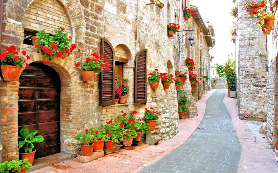 Italy, street, house, flowers, road wallpaper,Italy HD wallpaper,Street HD wallpaper,House HD wallpaper,Flowers HD wallpaper,Road HD wallpaper,2560x1600 wallpaper