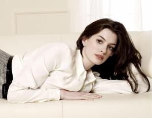 Celebrity - Anne Hathaway HQ wallpaper thumb