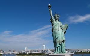Statue of Liberty wallpaper thumb