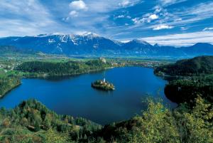 Lake Bled wallpaper thumb