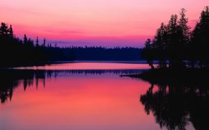 Beautiful Sunset On A Mirrored River wallpaper thumb