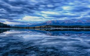 Pyramid Lake, Jasper National Park, Alberta, Canada, mountains, sky, blue wallpaper thumb