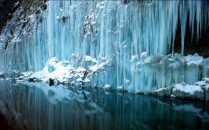 Frozen Waterfall wallpaper thumb