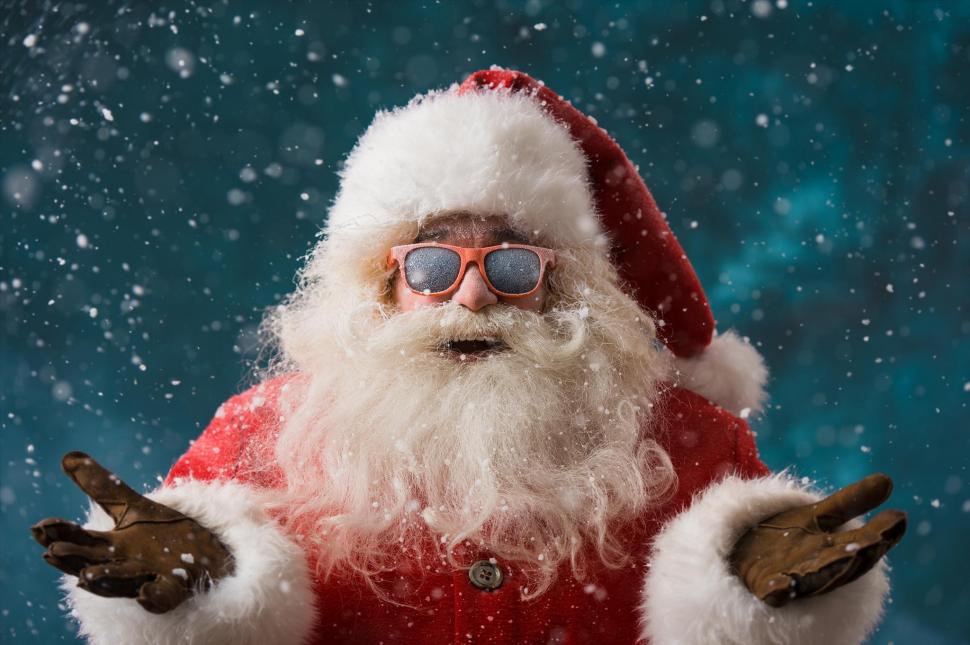 Santa Claus wallpaper,fur HD wallpaper,glasses HD wallpaper,beard HD wallpaper,Christmas HD wallpaper,New Year HD wallpaper,Xmas HD wallpaper,2016 HD wallpaper,Father Christmas HD wallpaper,Santa Claus HD wallpaper,hipster HD wallpaper,with a holiday HD wallpaper,2048x1363 wallpaper